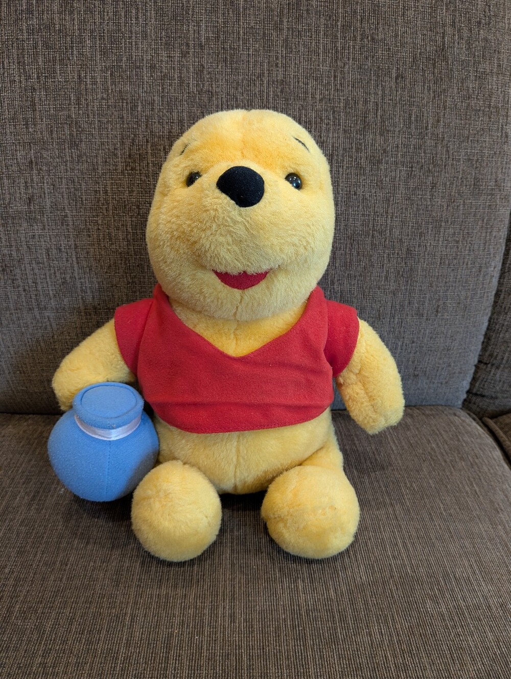 1997 Mattel Winnie The Pooh Stuffie